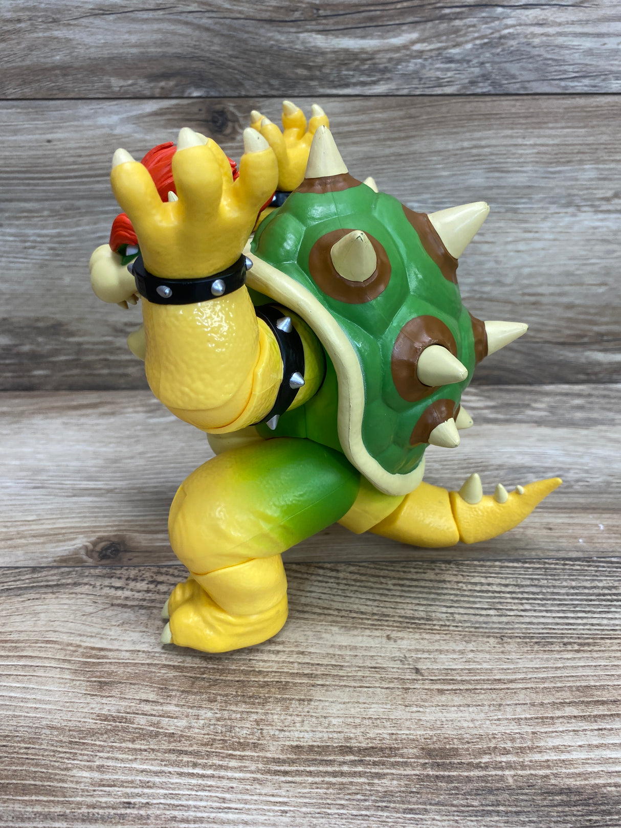 Nintendo The Super Mario Bros. Movie Bowser Figure with Fire Breathing Effect