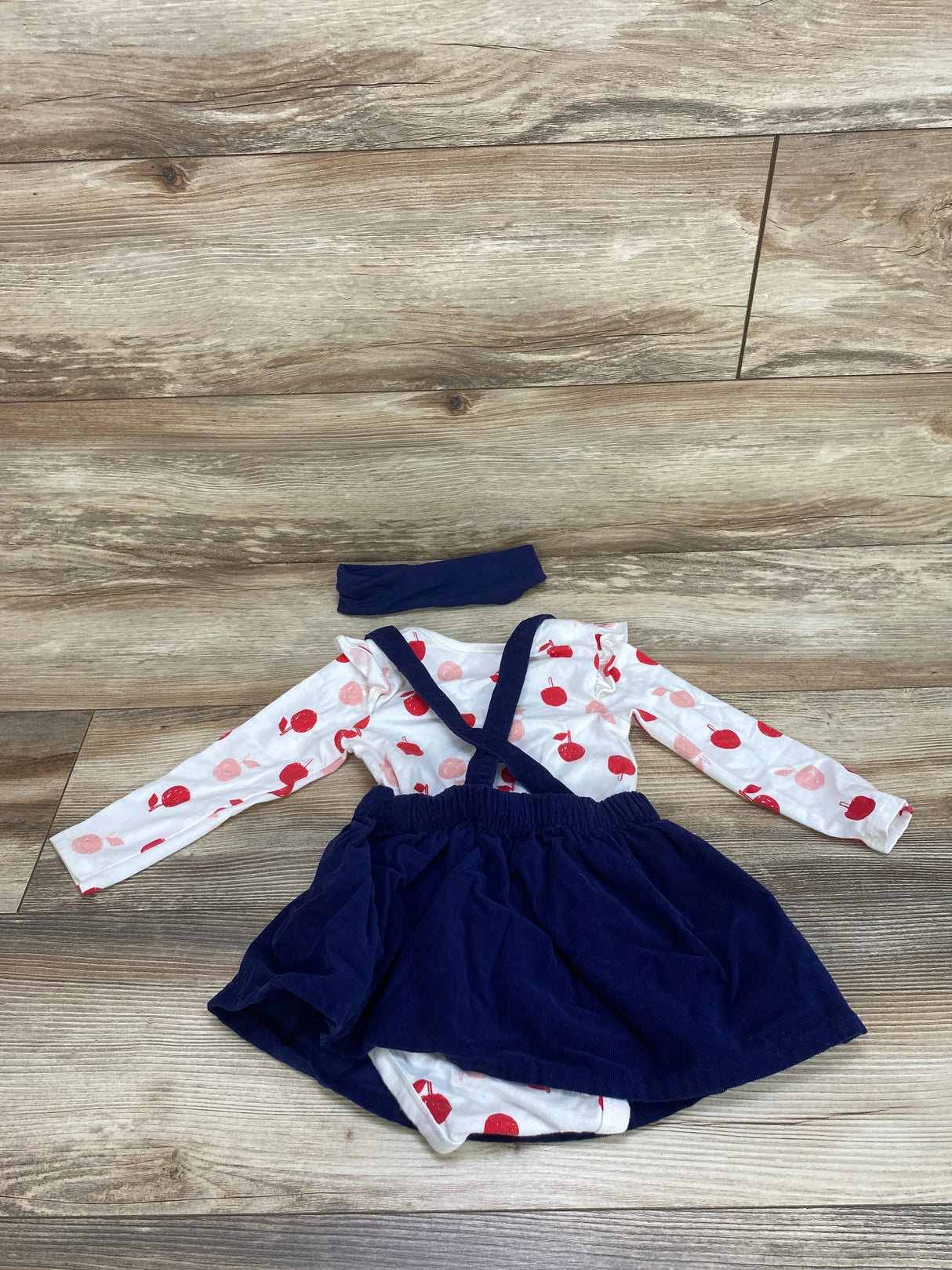 Cat & Jack 3pc Apple Bodysuit & Skirt Set White/Navy sz 18m