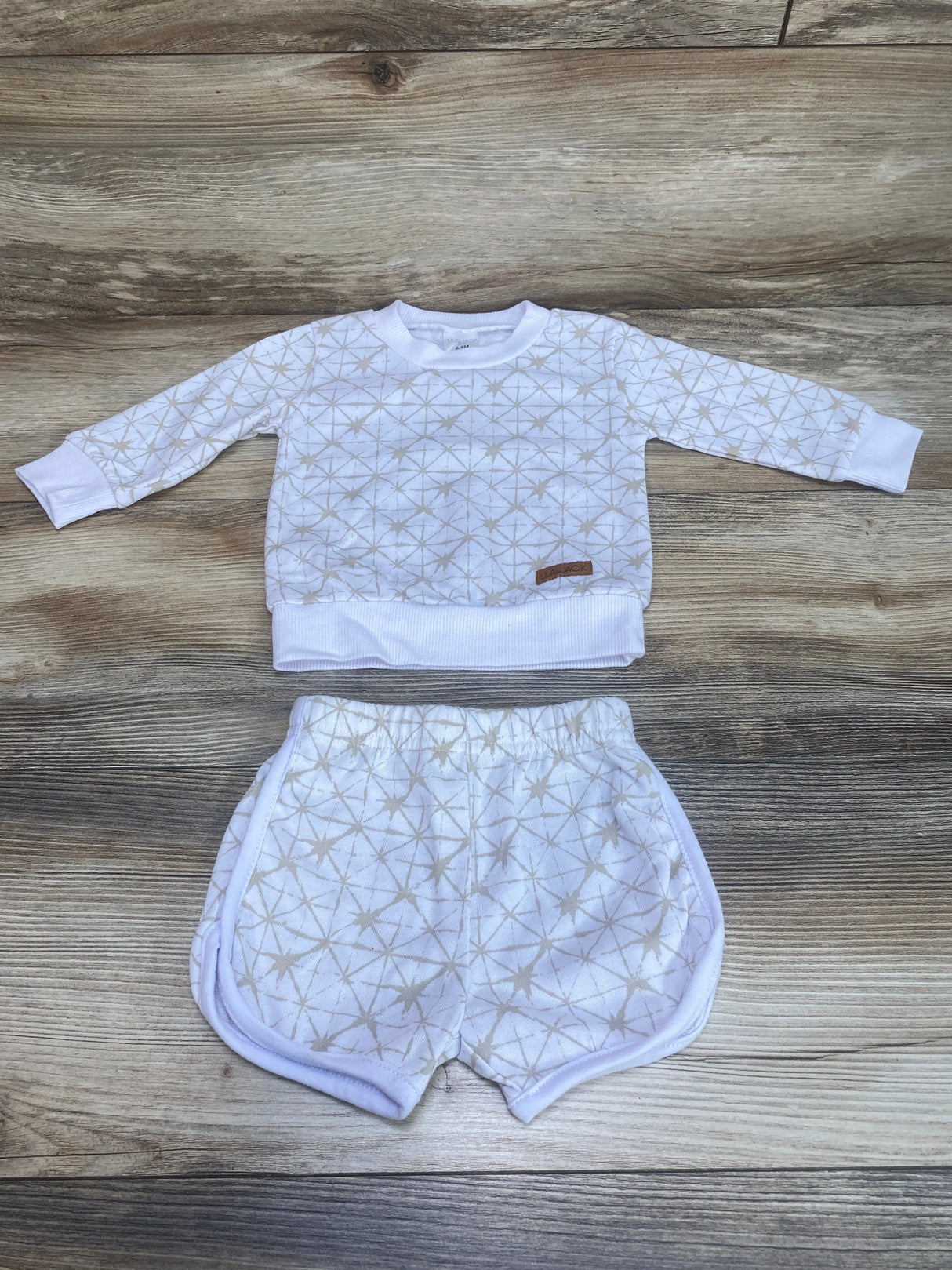 Lila & Jack 2pc Sweatshirt & Shorts Set White sz 6-9m