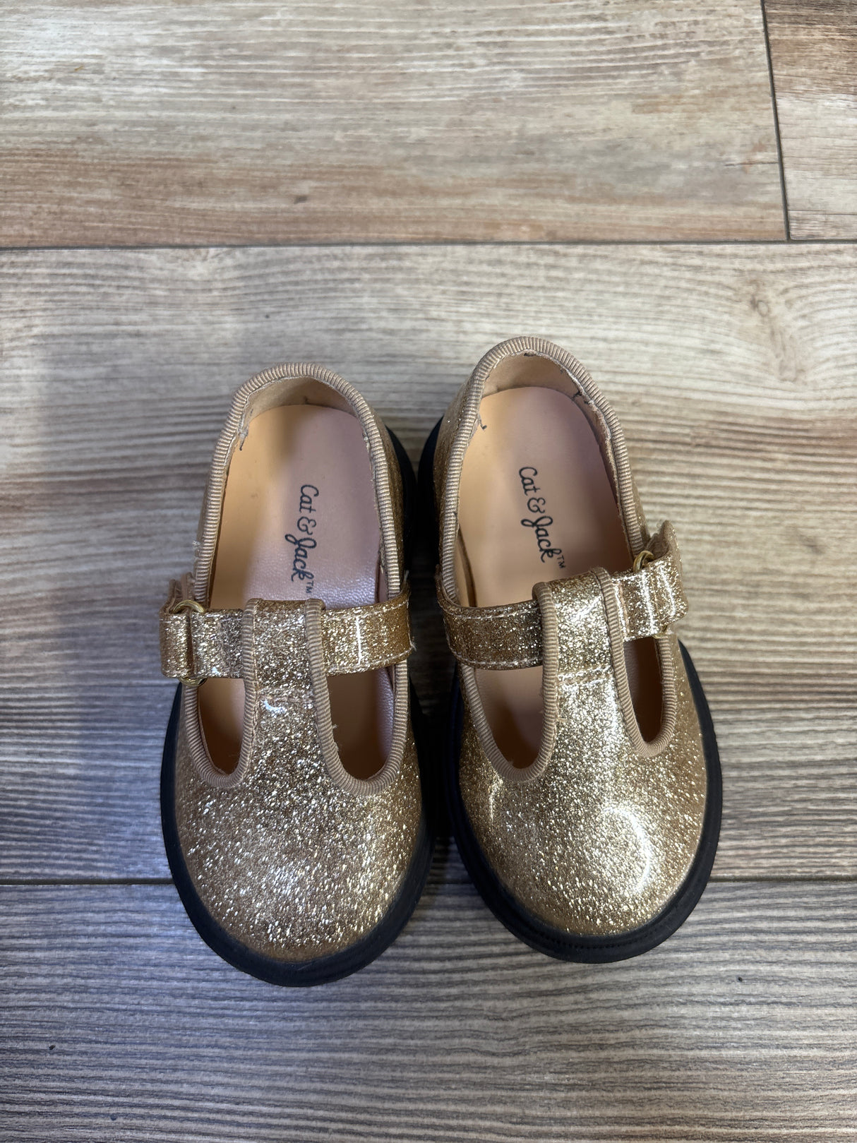 Cat & Jack Wende T-Strap Mary Jane Shoes Gold sz 5c