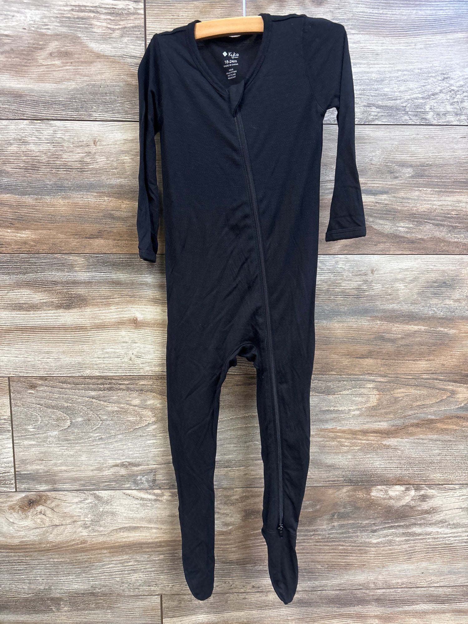 Kyte Baby Bamboo Zippered Footie in Black sz 18-24m