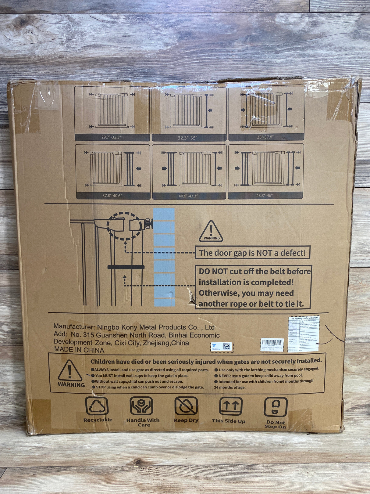 NEW Cumbor 29.7-46" Baby Safety Gate, Silver