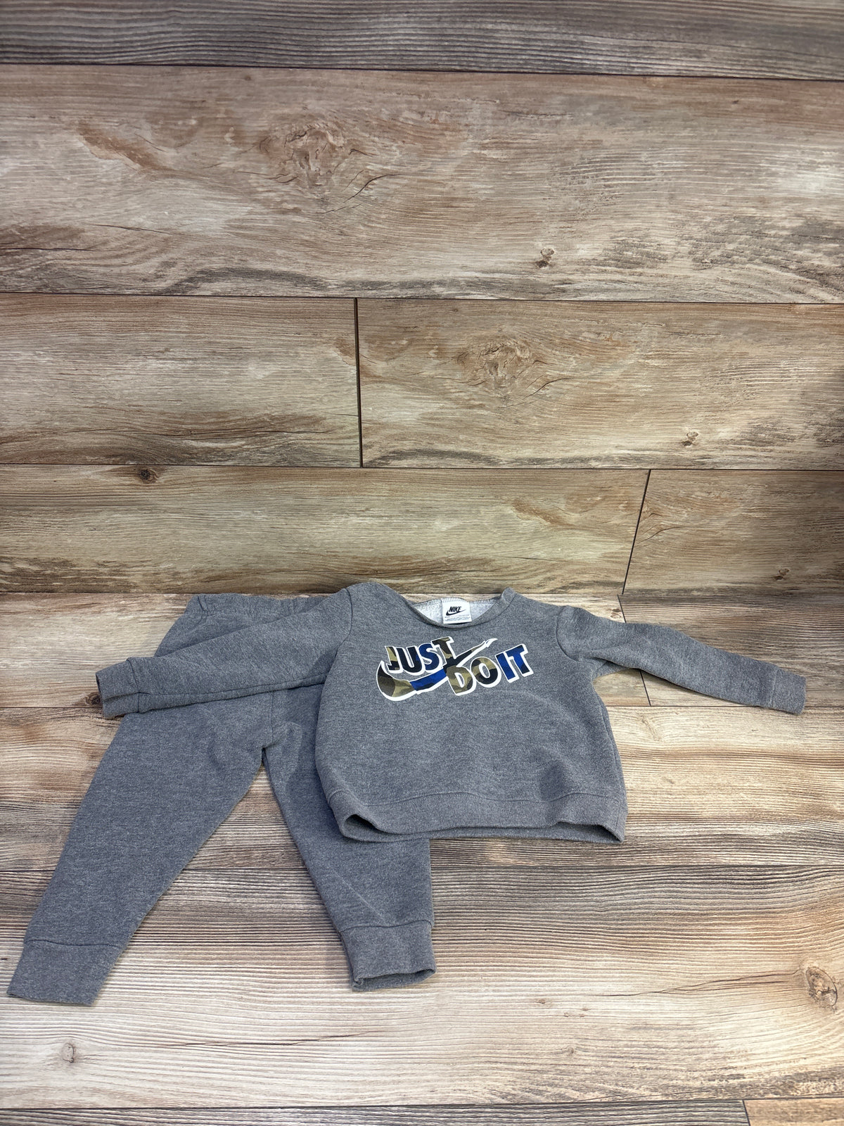 Nike 2pc Pullover Sweatshirt & Joggers Set Grey sz 24m