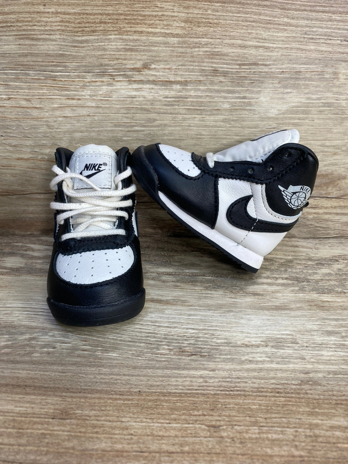 Air Jordan 1 Retro High '85 OG TD 'Black White' Sneakers sz 2c