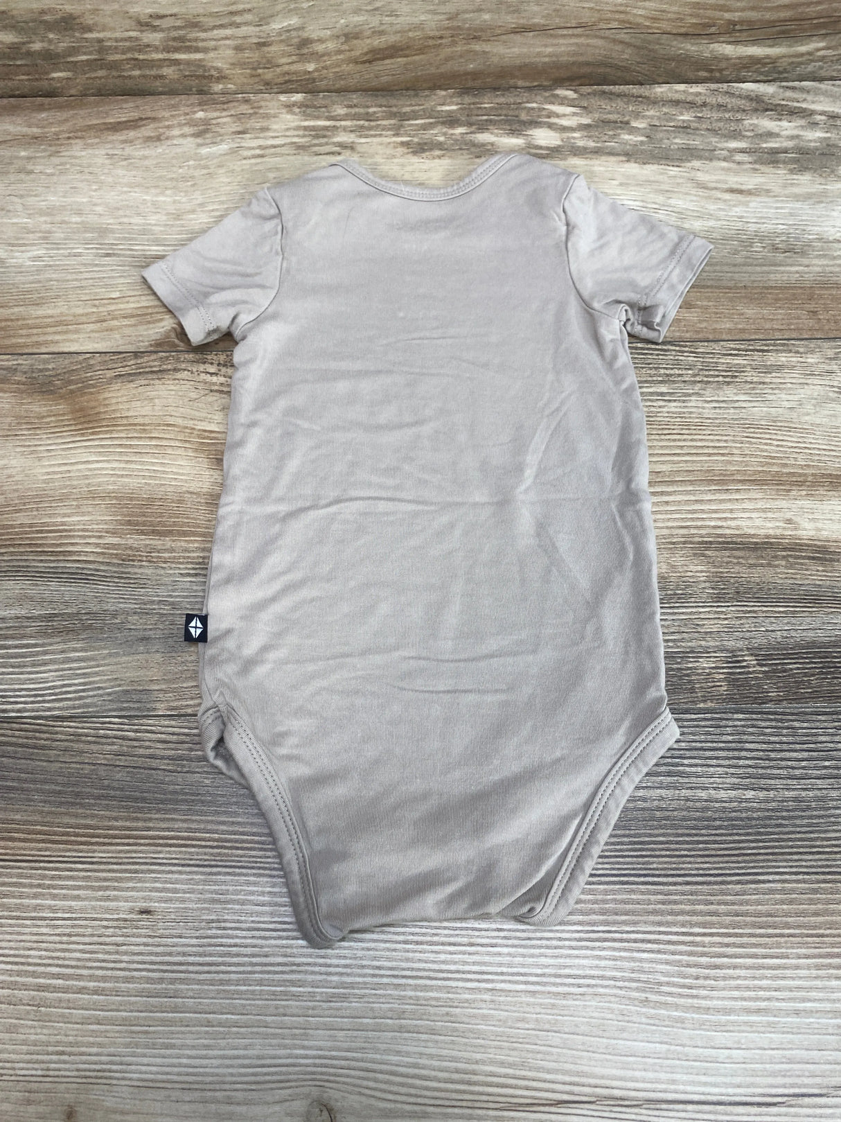 Kyte Solid Bodysuit Taupe sz 6-12m