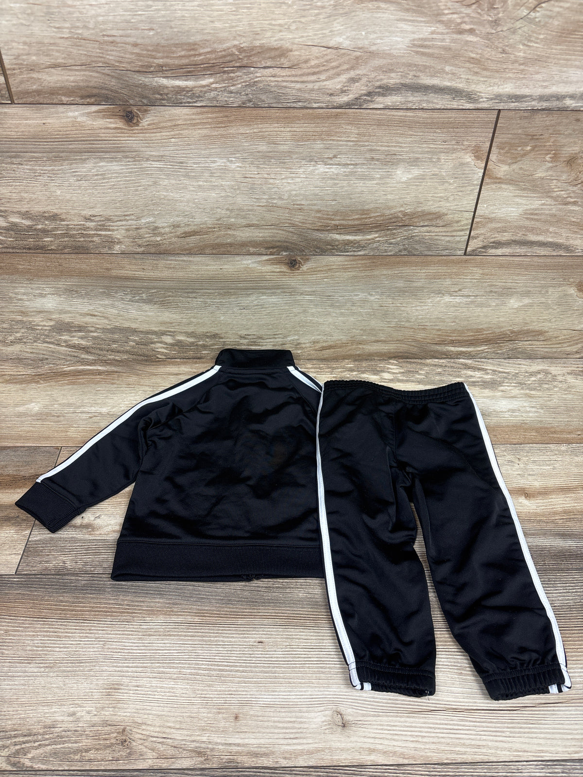 Adidas 2pc Tracksuit Black sz 18m