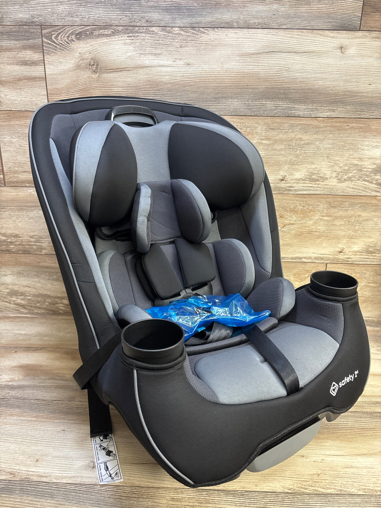 Safety 1st Grow and Go All-in-One Convertible Car Seat in Iron Frost
