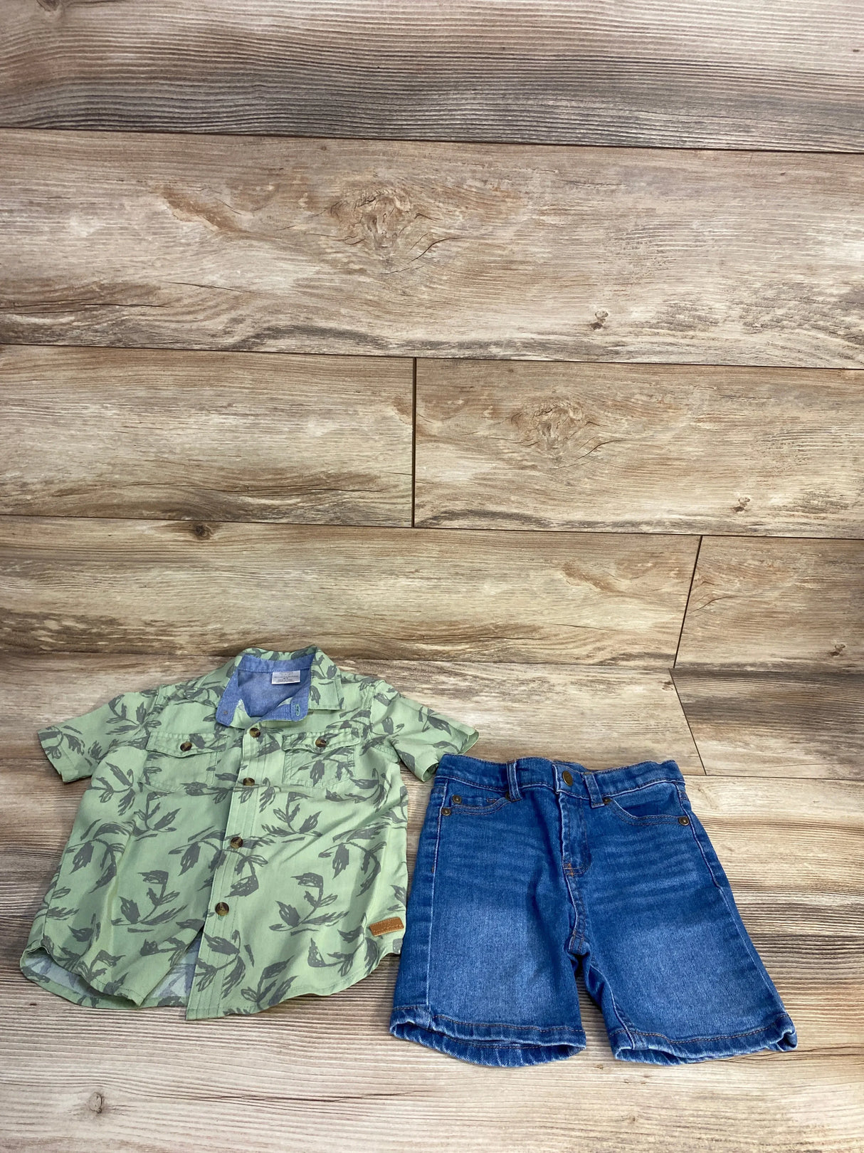 Koala Kids 2pc Button Up Shirt & Denim Shorts Set Green sz 4T