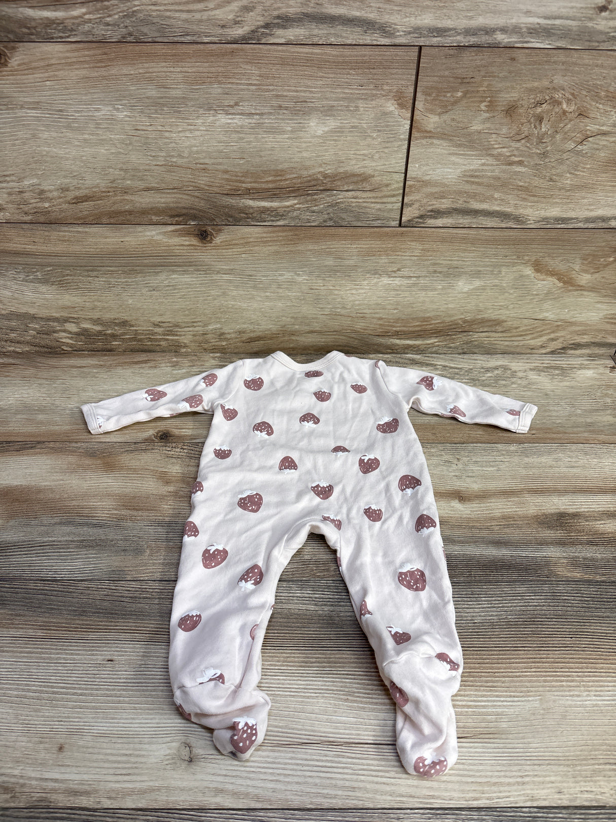Strawberry Print Sleeper Beige sz 6m