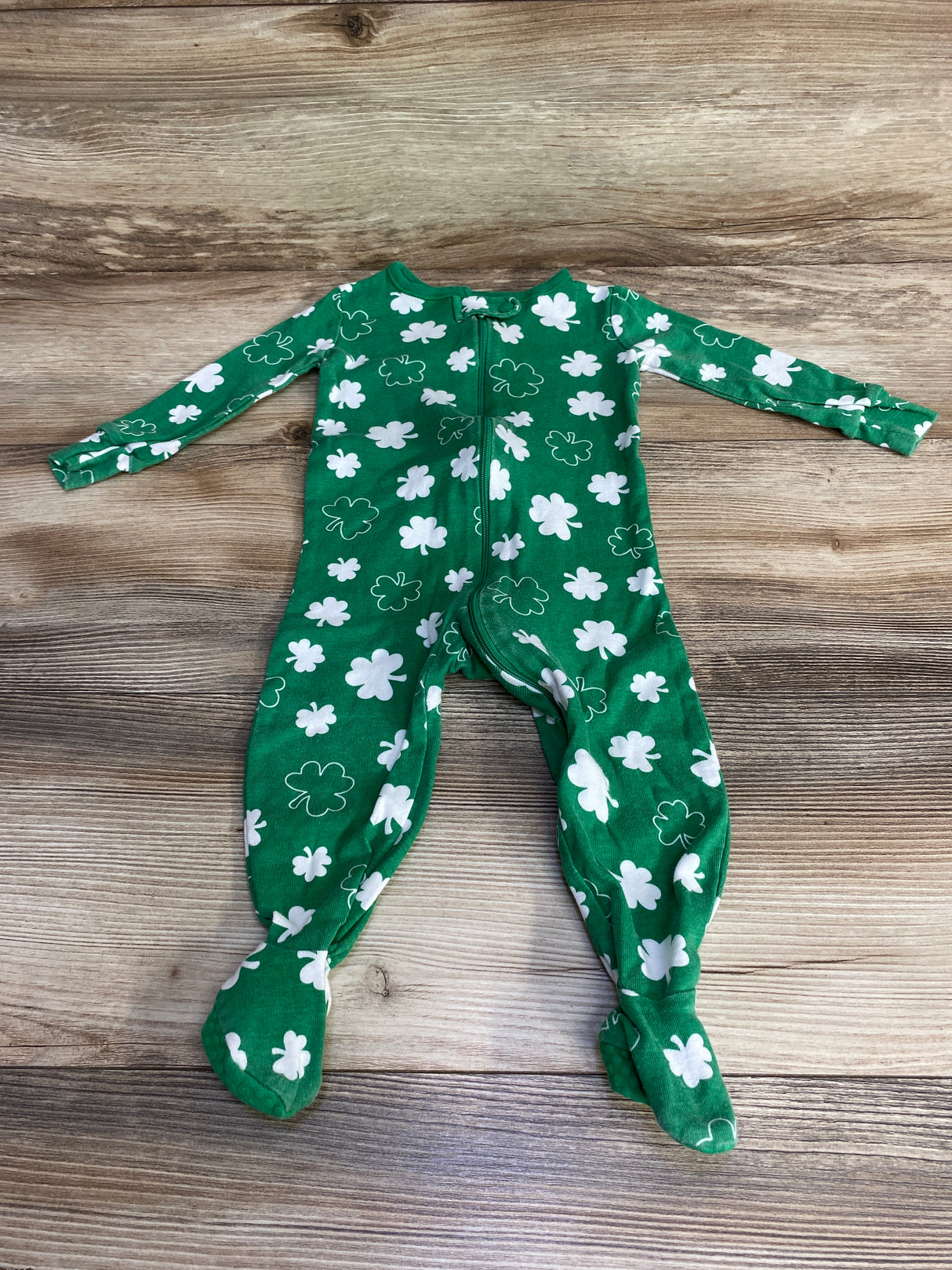 Children's Place St. Patrick's Day Sleeper Green sz 6-9m