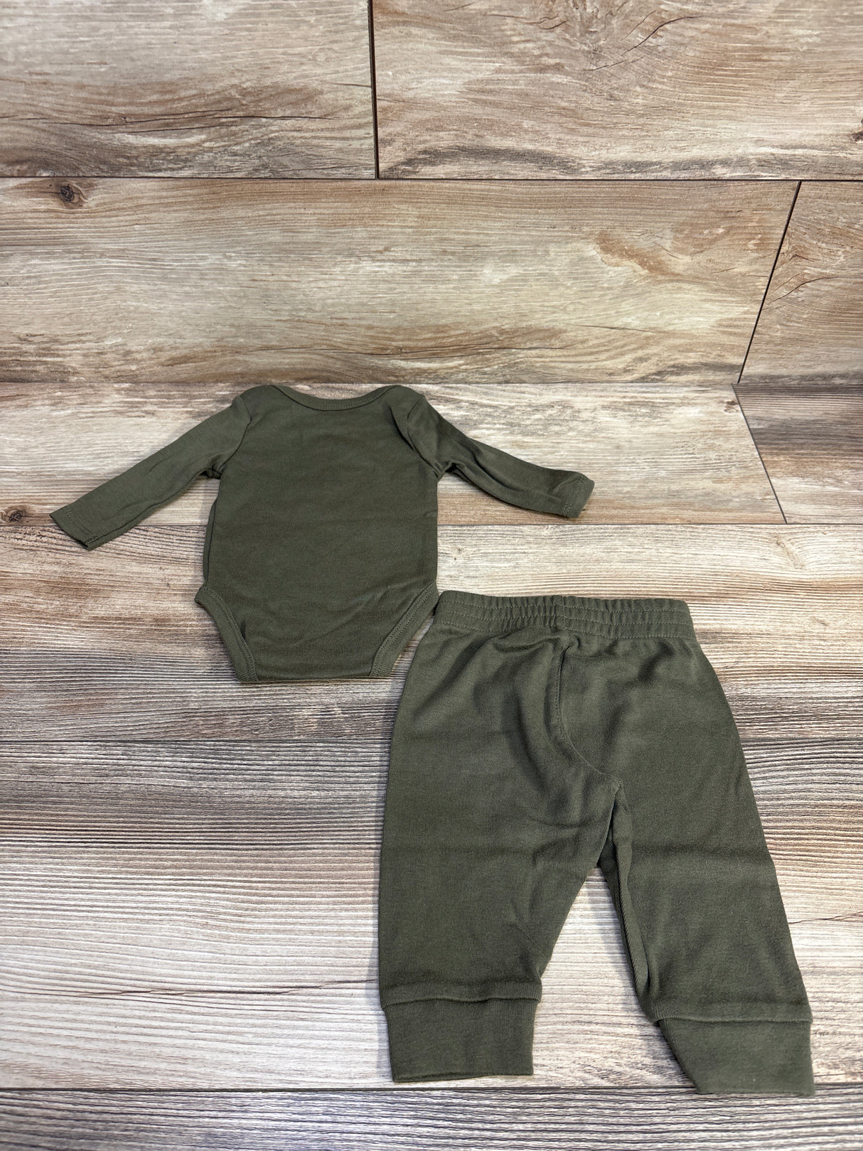 Nike 2pc Bodysuit & Pants Set Green sz 3m