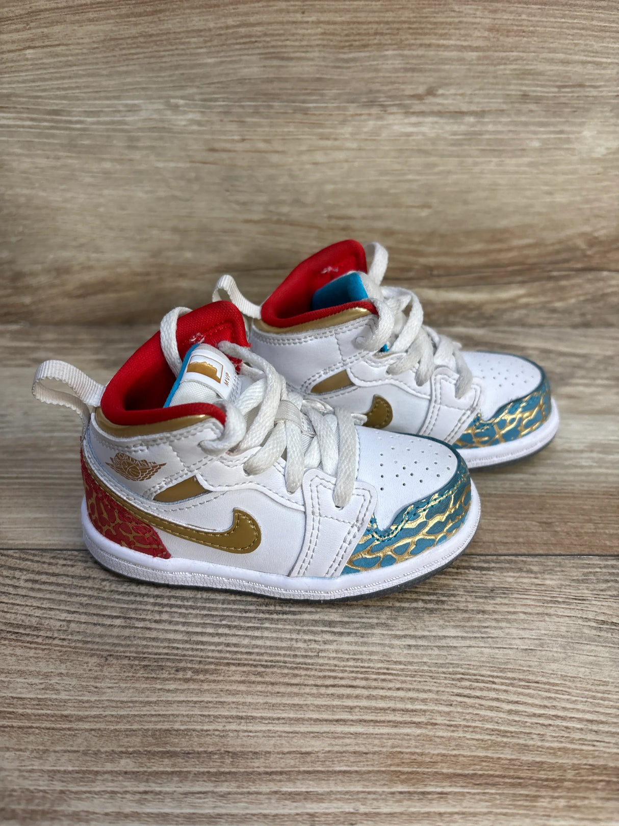 Air Jordan 1 Mid TD 'NC to Chi' Sneakers sz 5c