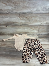 2pc Leopard Print Ribbed Bodysuit & Pants Set Tan sz 3-6m