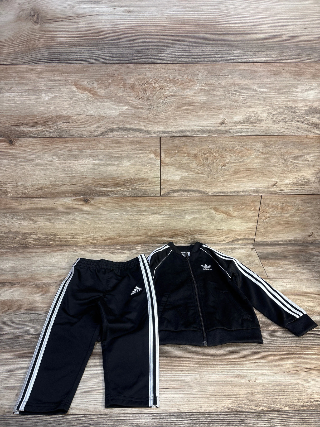 Adidas 2pc Originals Adicolor Superstar Track Suit Set Black sz 2T
