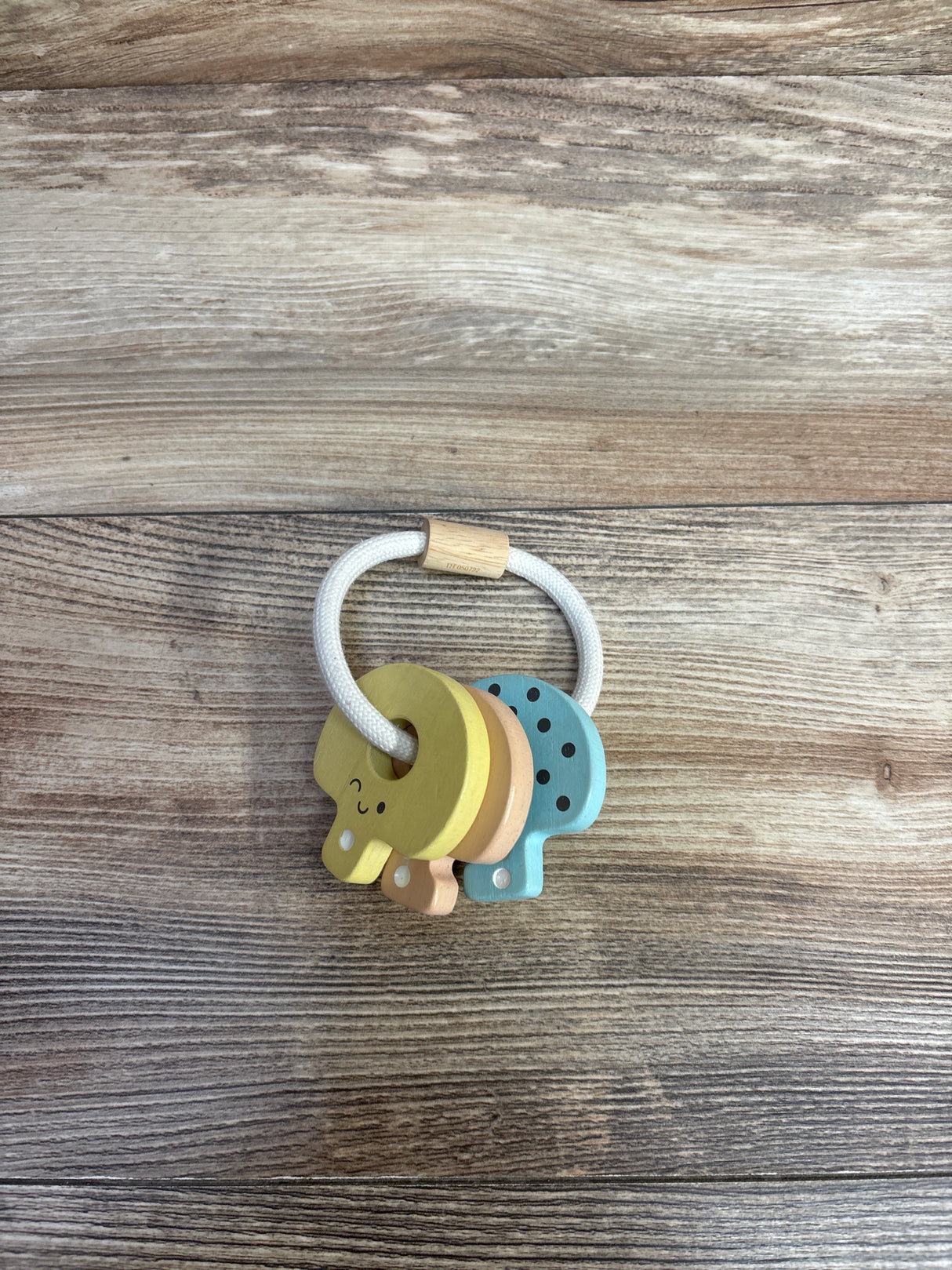 Plan Toys Baby Key Rattle Pastel