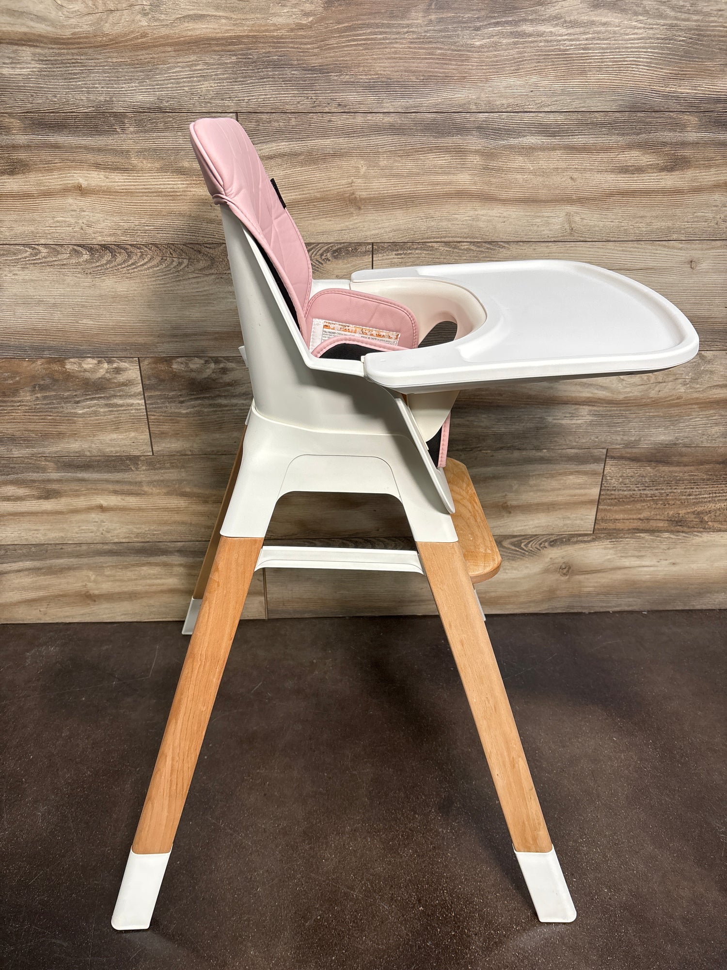 Dream on Me Nibble 2 in 1 Wooden Highchair in Pink