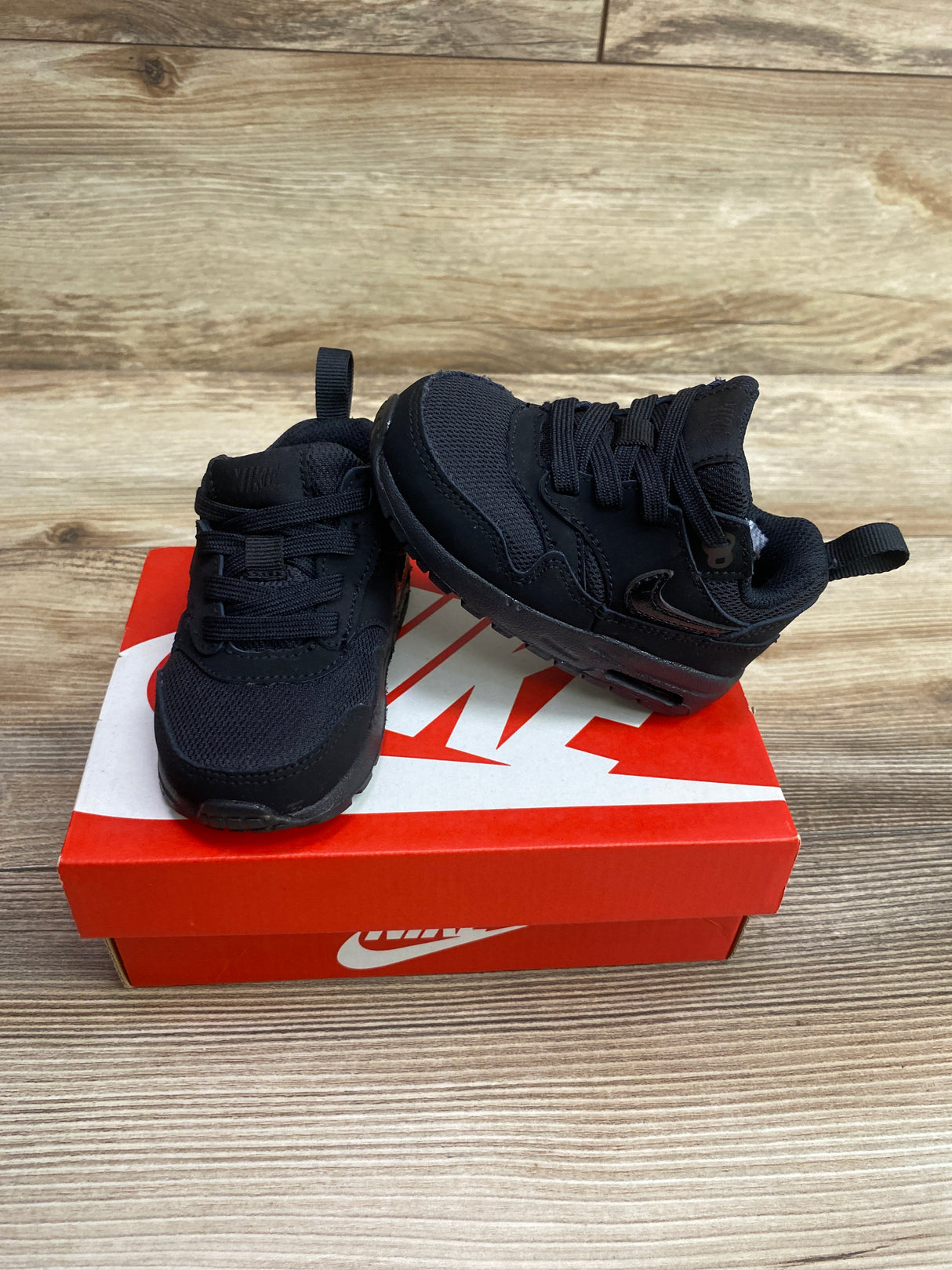 NEW Nike Air Max 1 EasyOn TD 'Triple Black' Sneakers sz 5c