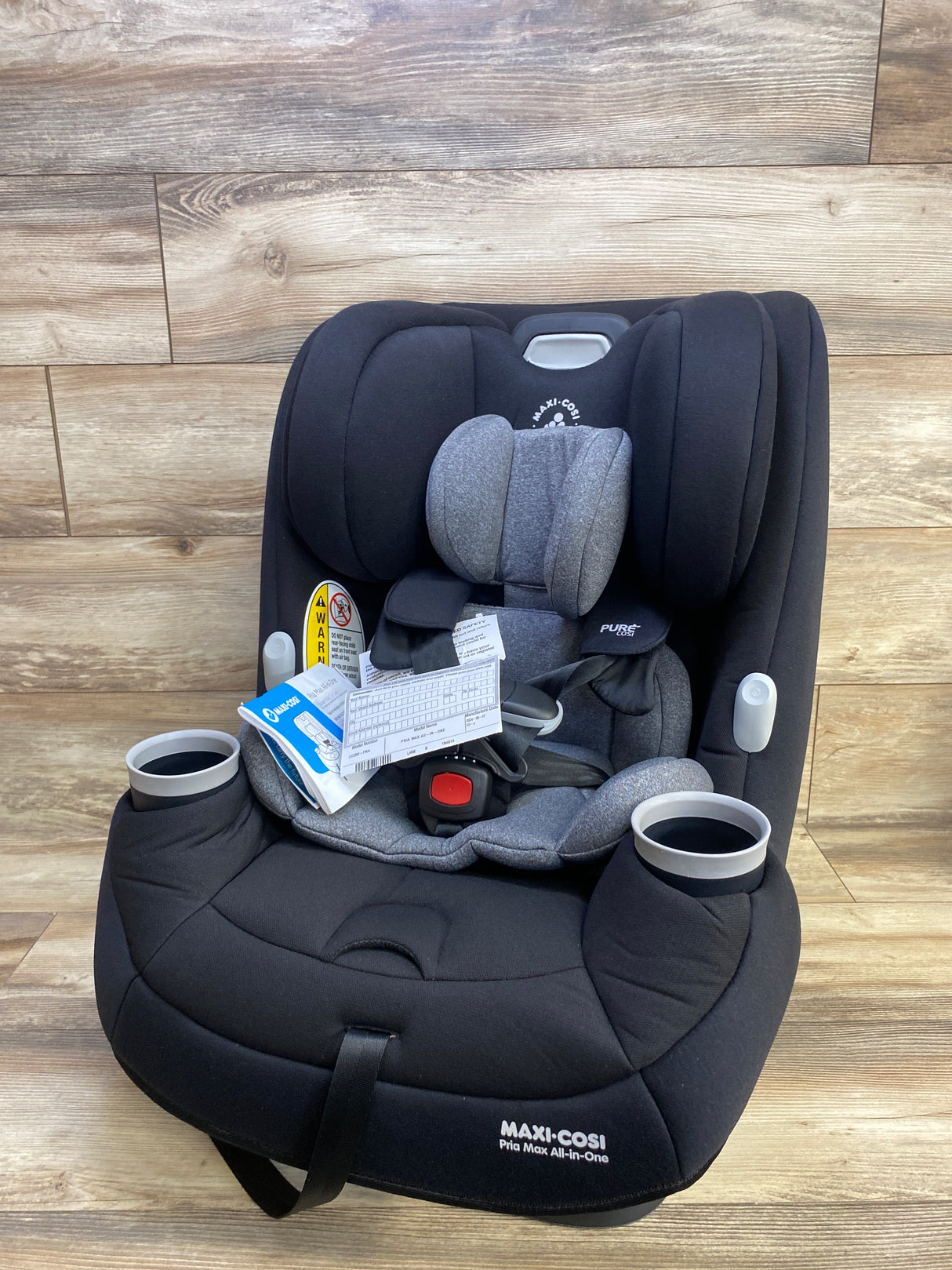 Maxi-Cosi Pria All-in-One Convertible Car Seat in Essential Black 4-100lbs