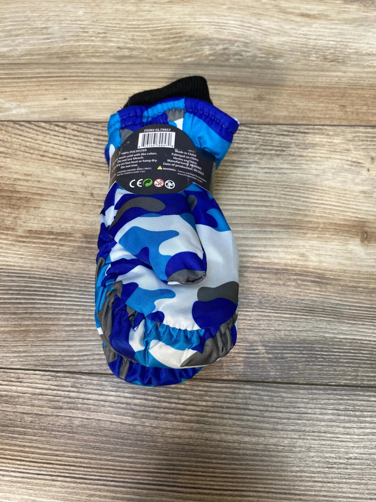 NEW ThermaWear Kid's Ski Blue Camo Mittens