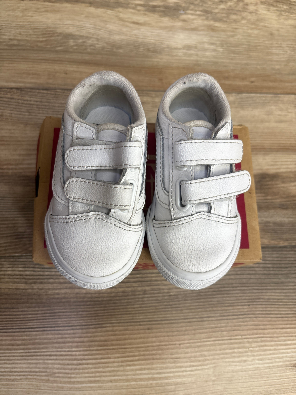 Vans Old Skool V Sneakers White sz 5c