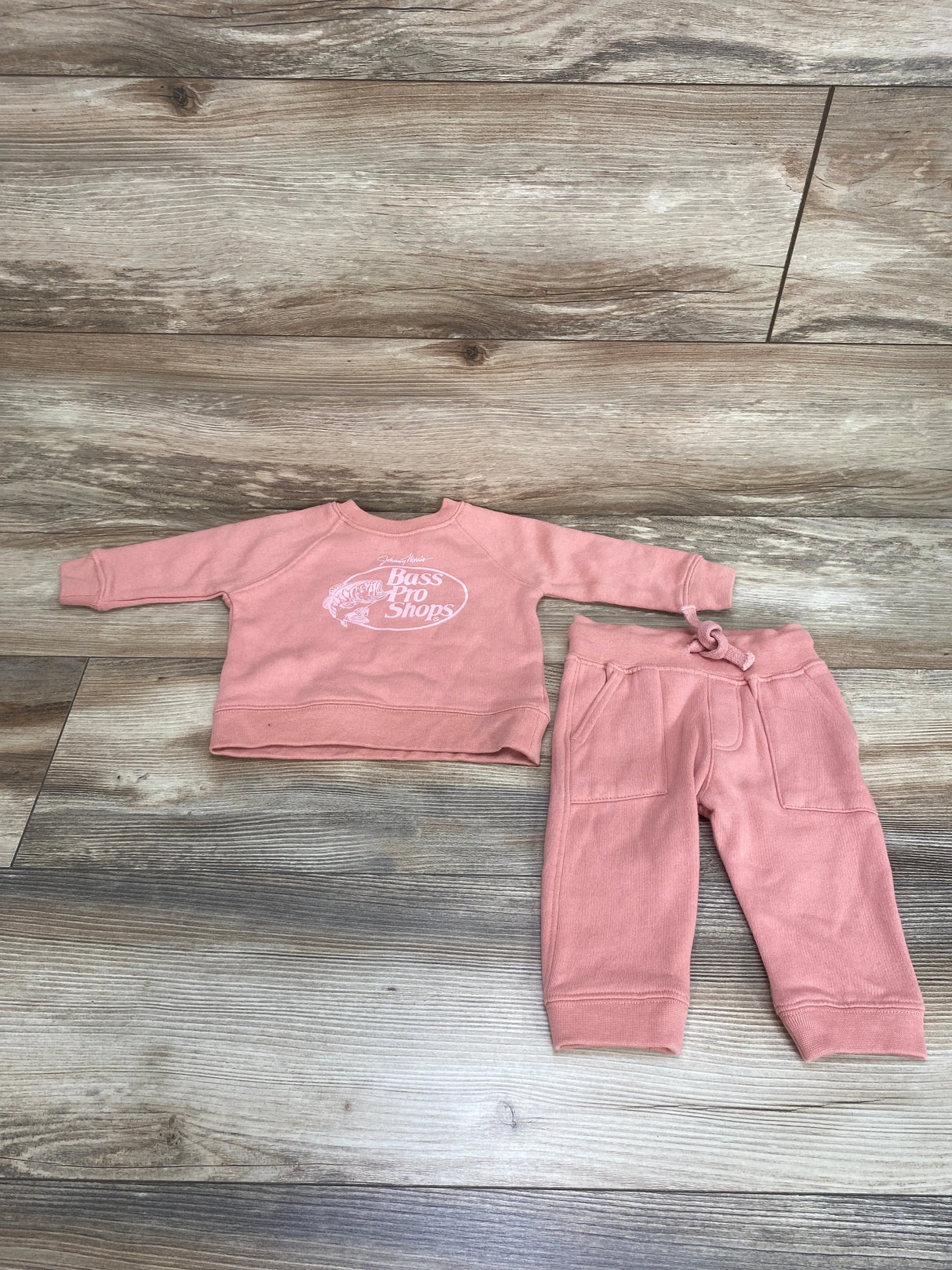 Bass Pro Shops 2pc Sweatshirt & Pant Pink sz 0-3m