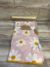 NEW Universal Knitwears Floral Knit Baby Blanket Pink
