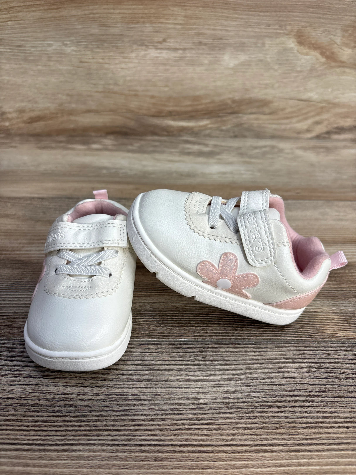 Carter's Every Step Daisy Sneakers White sz 4.5c