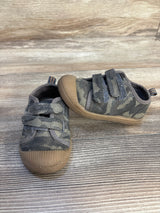Cat & Jack Parker Sneakers Camo sz 6c