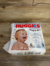 NEW Huggies Snug & Dry Diapers 25ct. Size 5