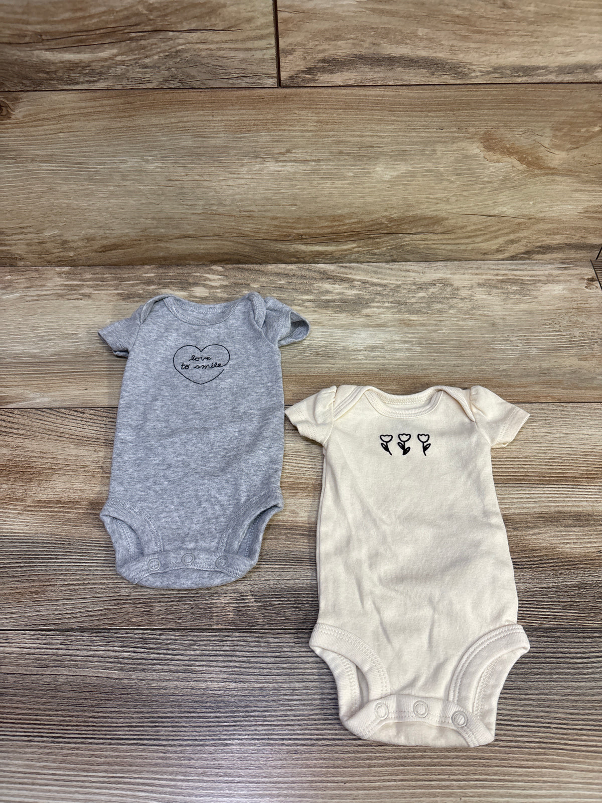 Carter's 2pk Bodysuits Grey sz Preemie