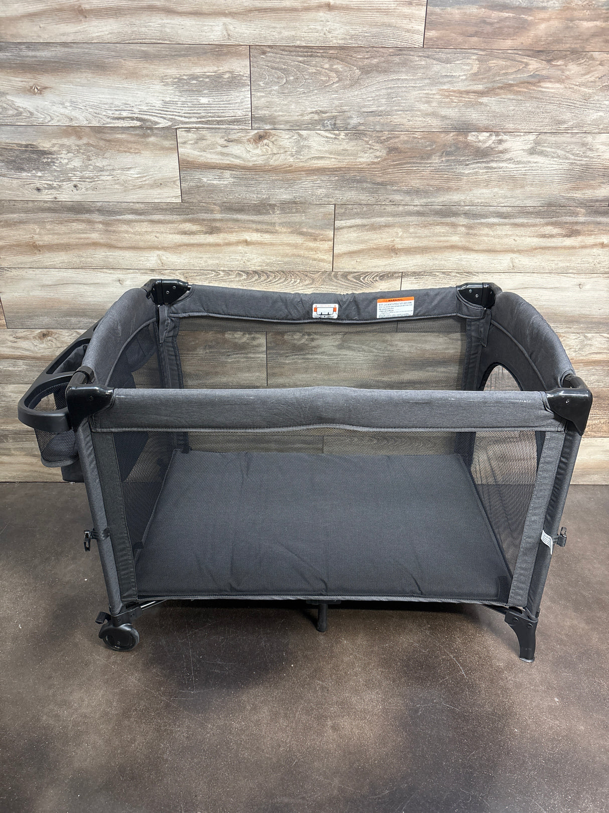 Pack 'n Play Playard, Grey/Black