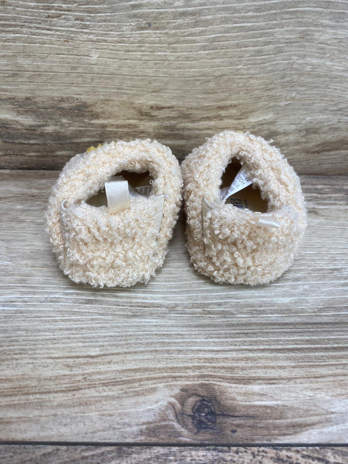 Baby Gap × SmileyWorld® Baby Sherpa Slippers Sz 0-3m