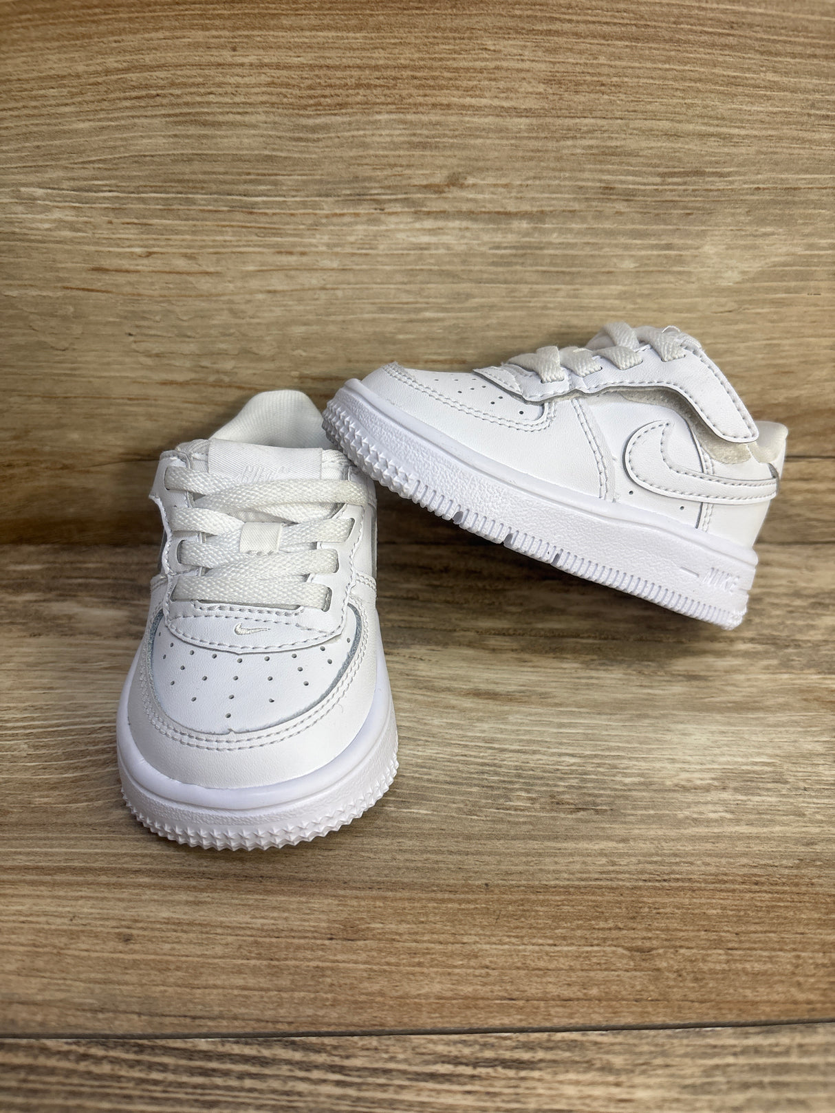 Nike Toddler Force 1 Low EasyOn White sz 4c