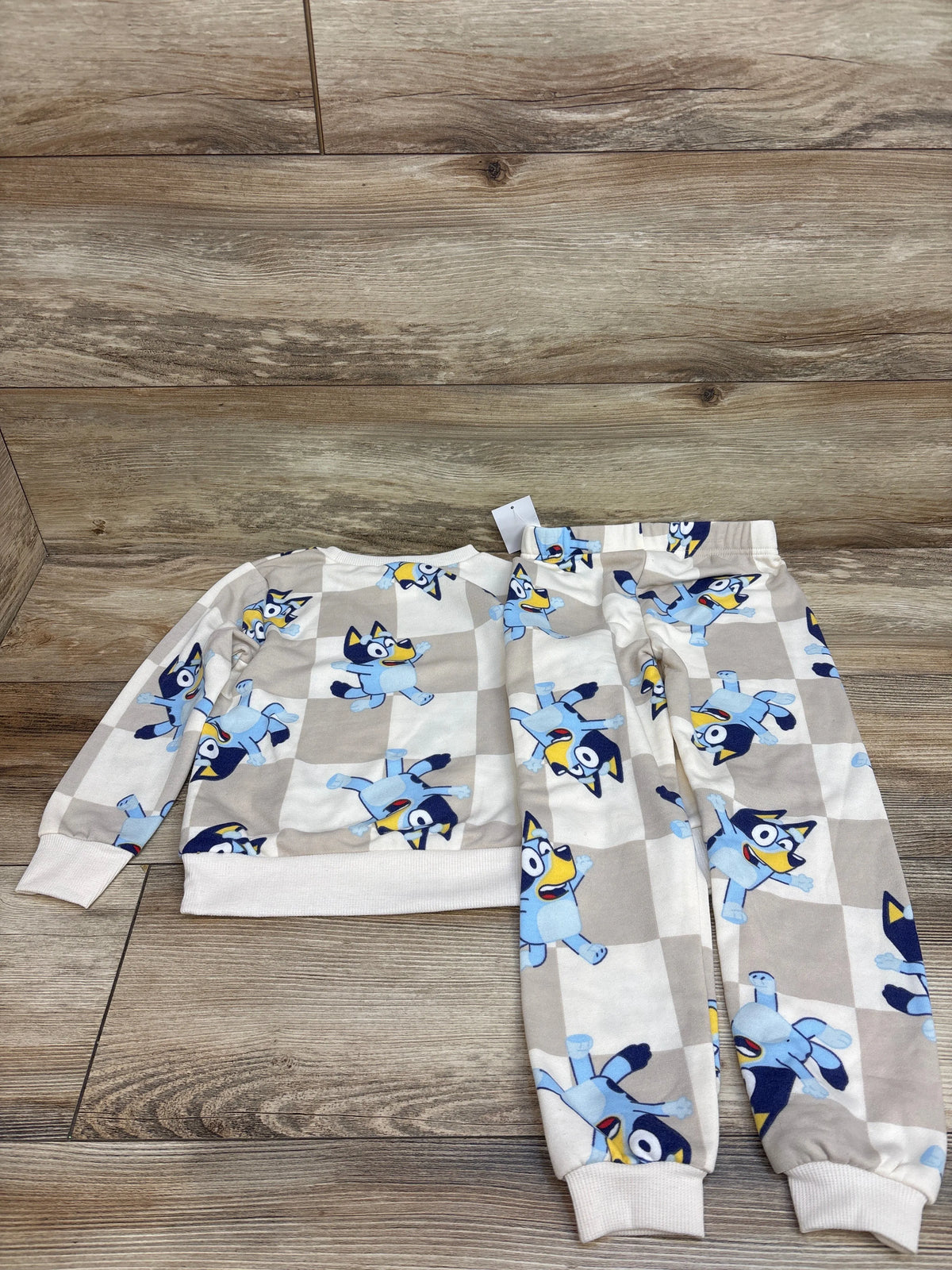 NEW Bluey 2pc Sweatshirt & Joggers Set Beige sz 4T
