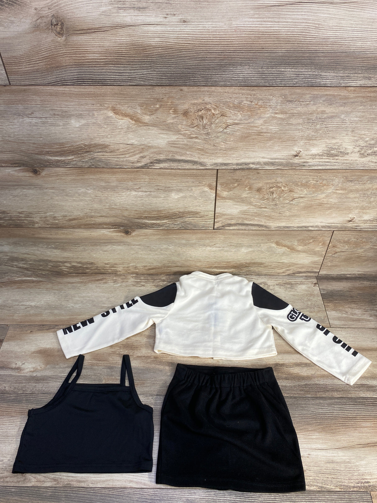 Shein 3pc Jacket & Skirt Set Cream sz 5T