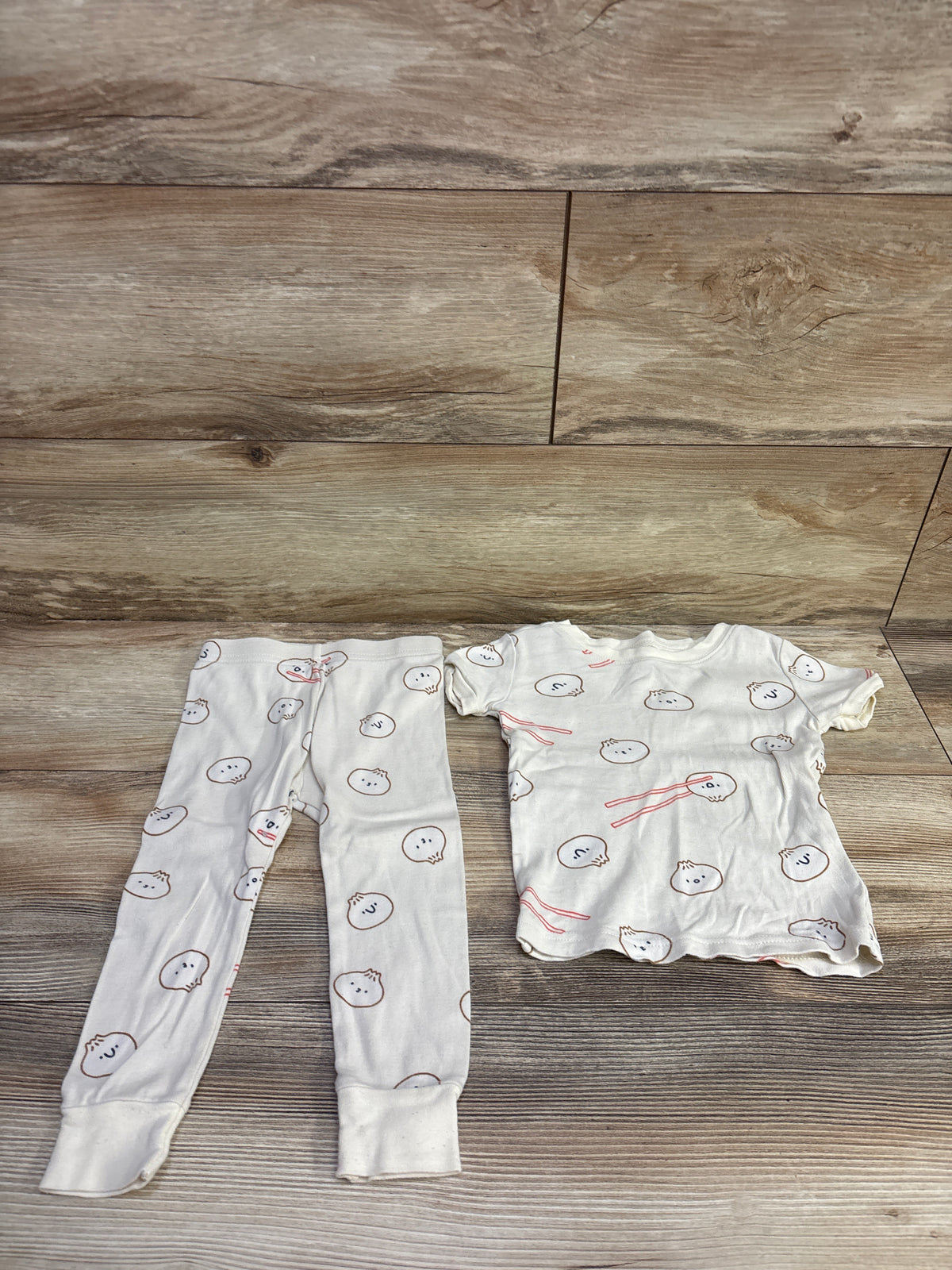 Old Navy 2pc Dumpling Pajama Set Beige sz 2T