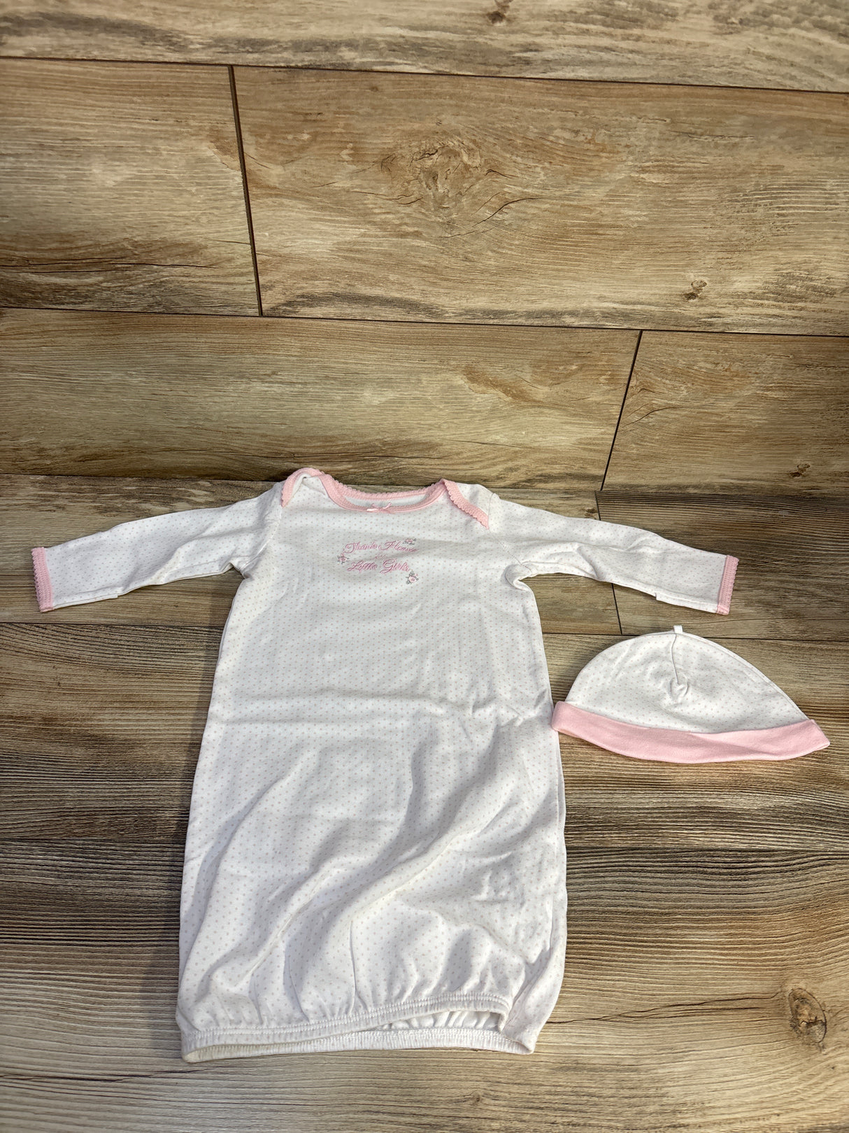 Little Me 2pc Embroidered Sleep Gown & Hat Set White sz 0-3m