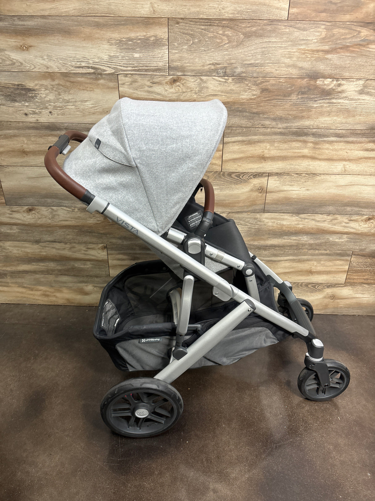 UPPAbaby Vista V2 Stroller & Bassinet in Gregory