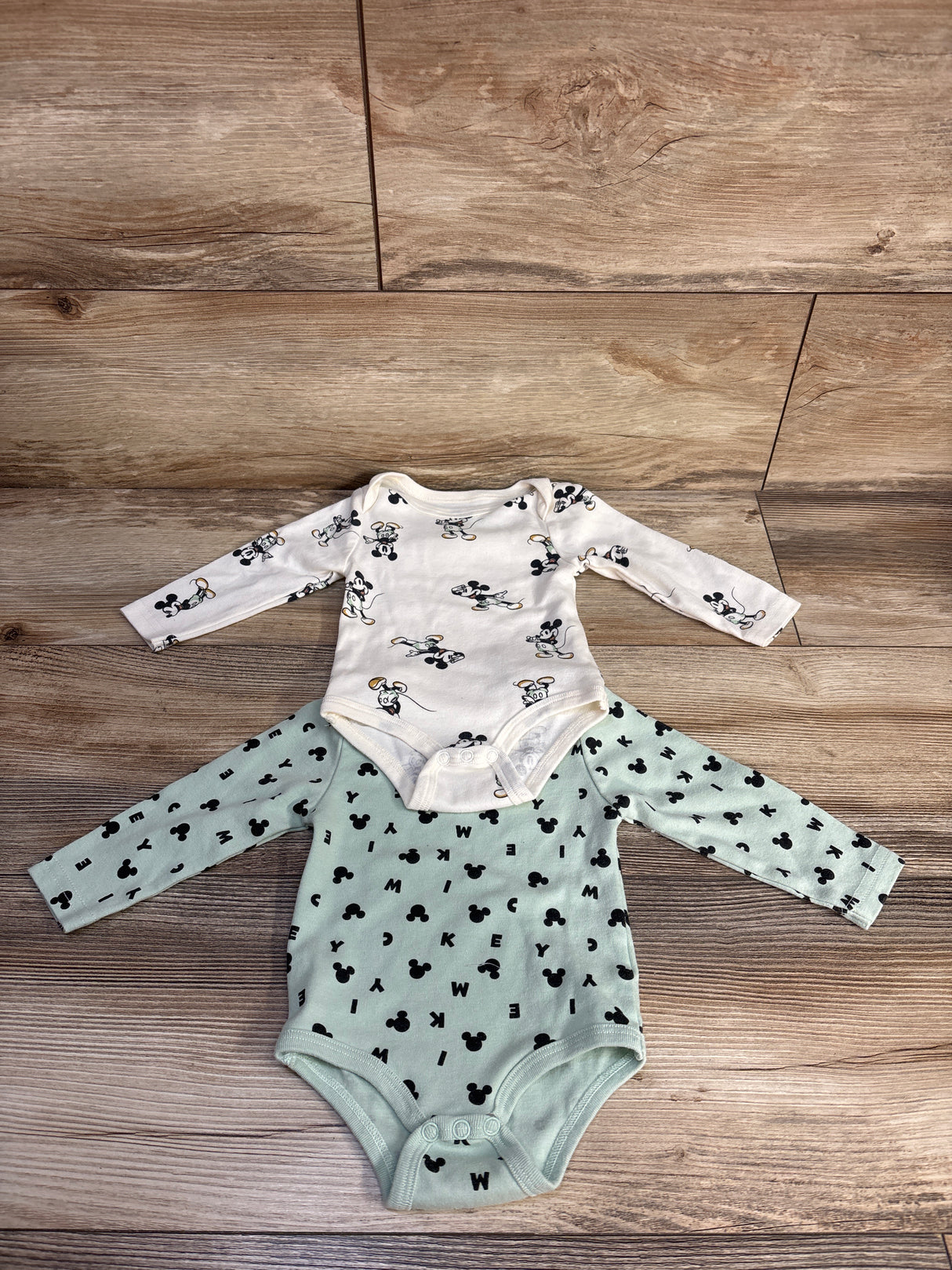 Disney Baby 2pk Mickey Mouse Bodysuits Mint sz 3-6m