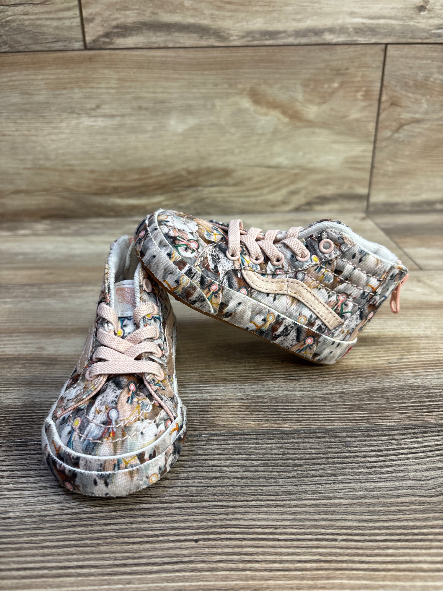 Vans x Molo Sk8-Hi Zip Horse Shoes Pink sz 5c
