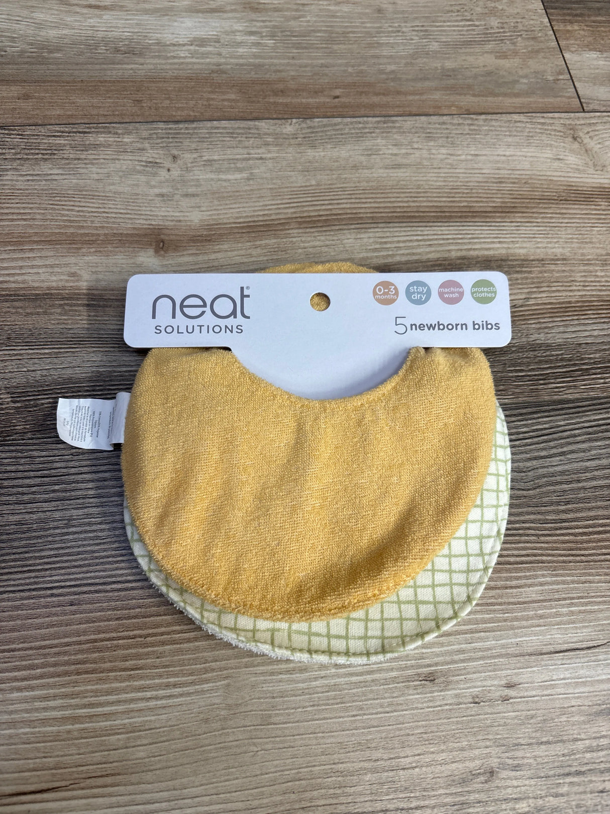 NEW Neat Solutions Newborn Bibs, 2pk Yellow