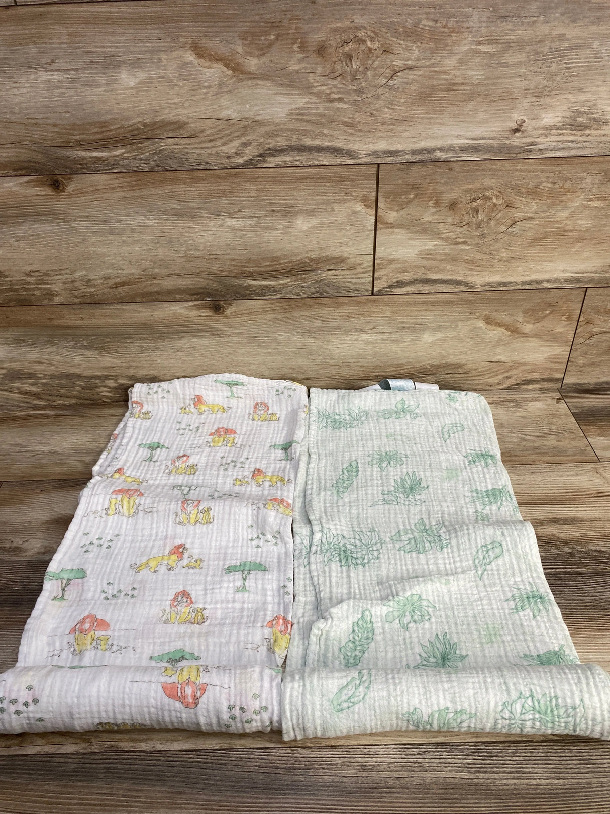 Aden + Anais x Disney Lion King Muslin Swaddles 2pk