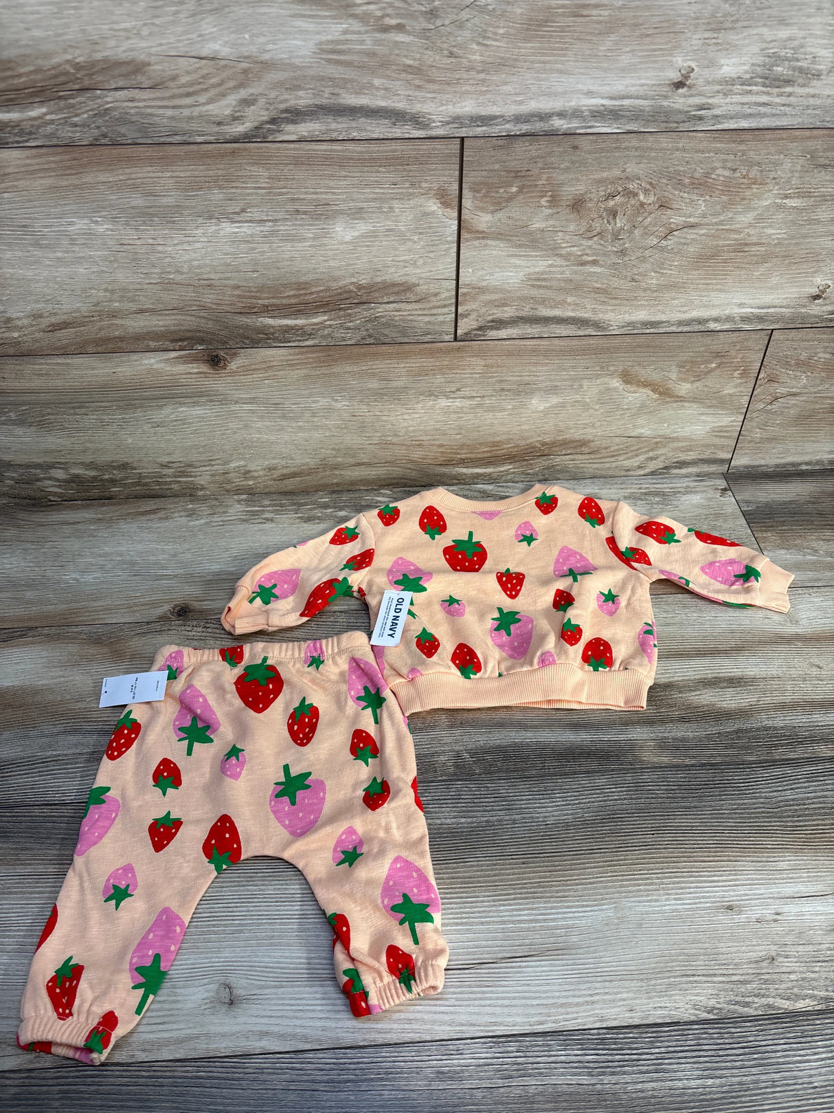 NEW Old Navy 2pc Strawberry Print Sweatshirt Set Orange sz 3-6m
