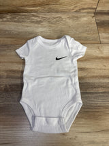 Nike Bodysuit White sz 3m