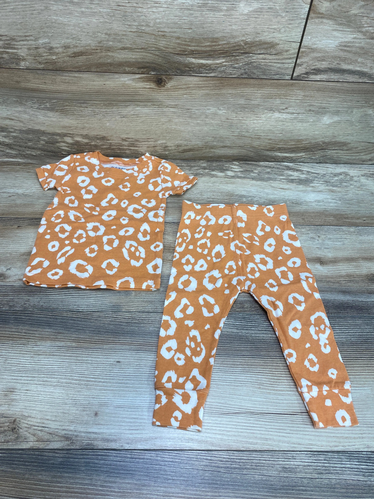 Old Navy 2pc Orange Leopard Pj's sz 12-18m