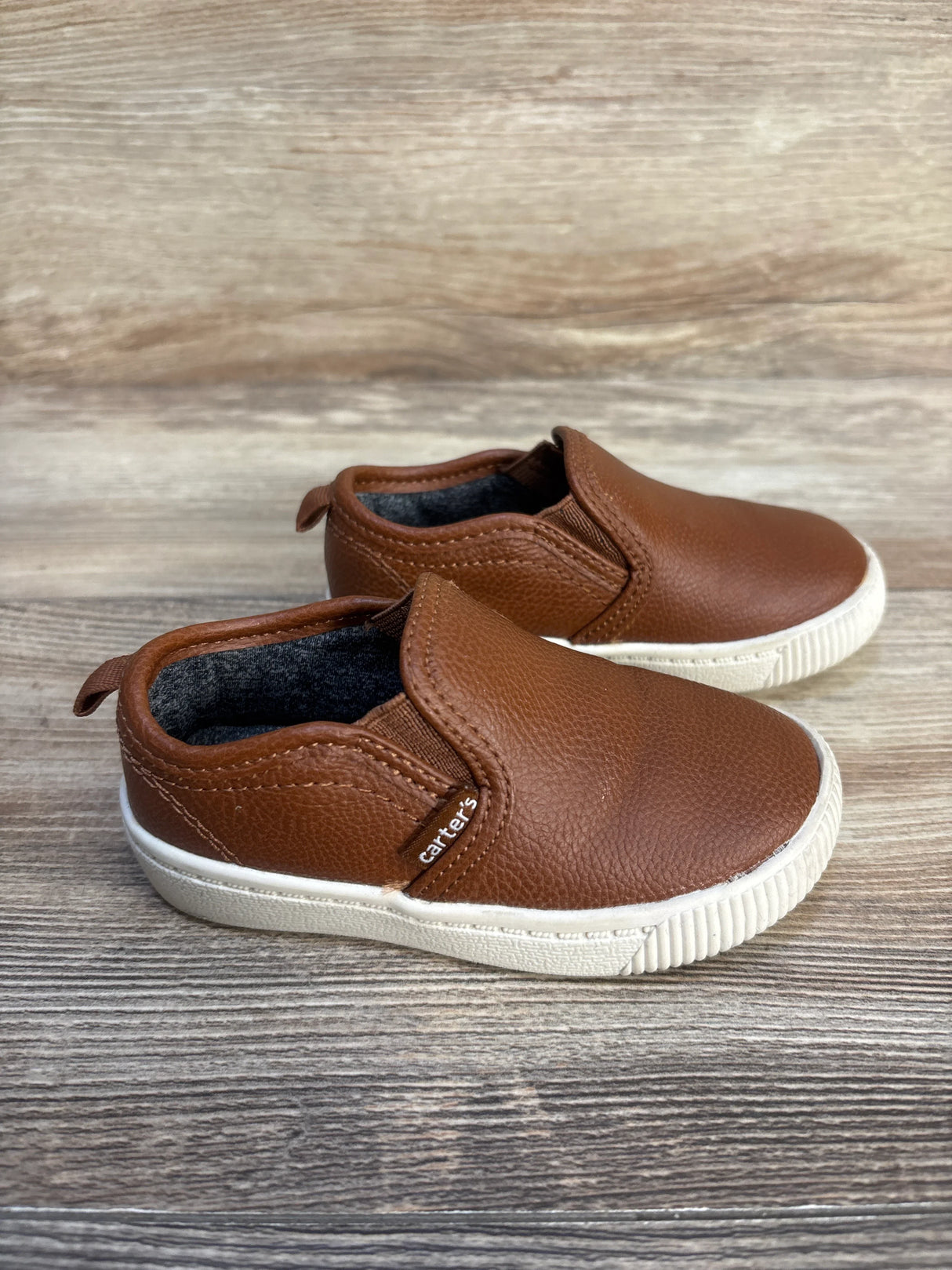 Carter's Ricky Casual Sneakers Brown sz 6c