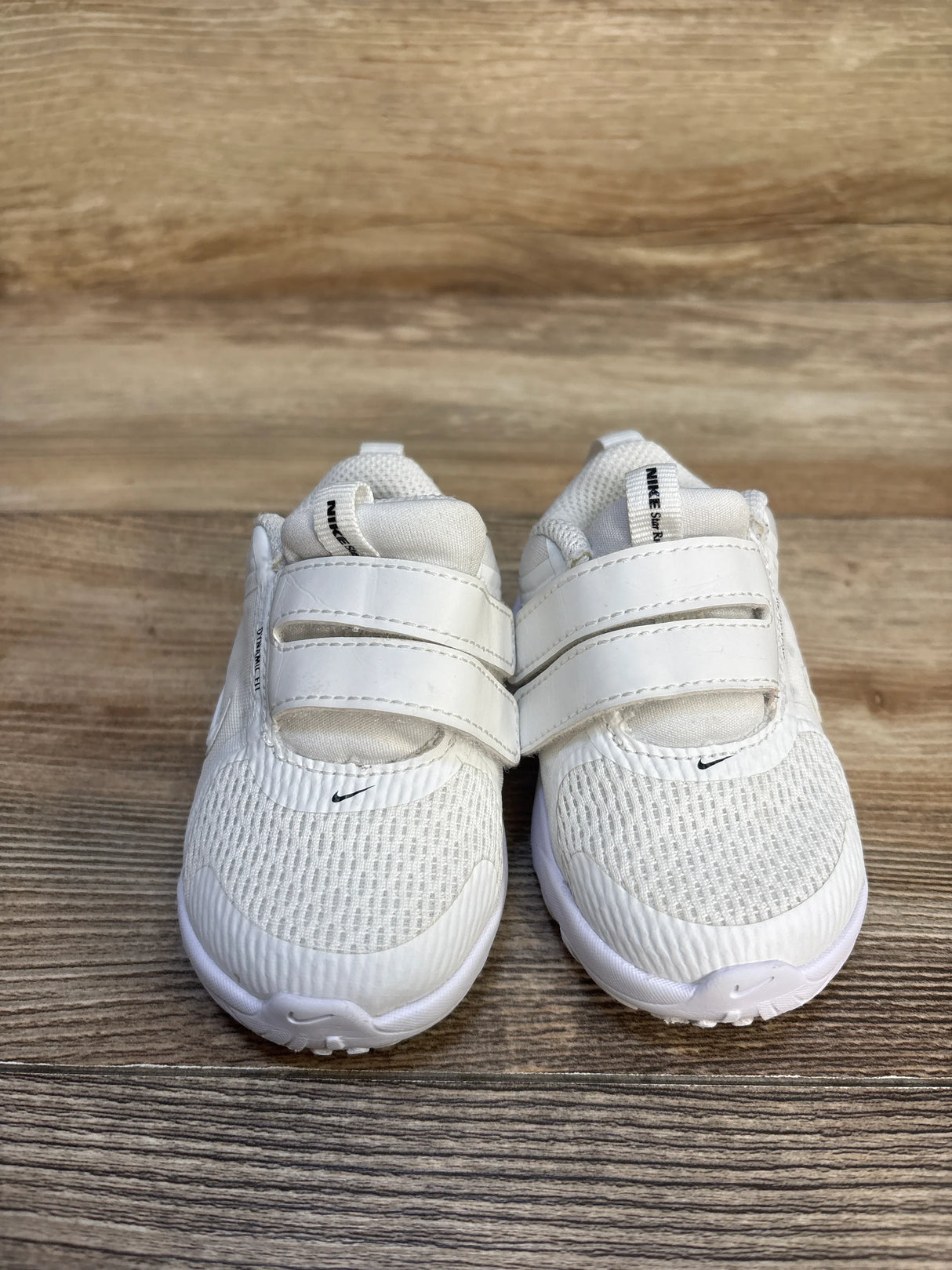 Nike Star Runner 5 TD 'White' Sneakers sz 4c