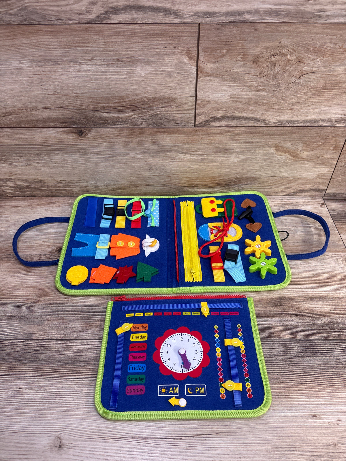 Guolely Montessori Felt Busy Book Blue