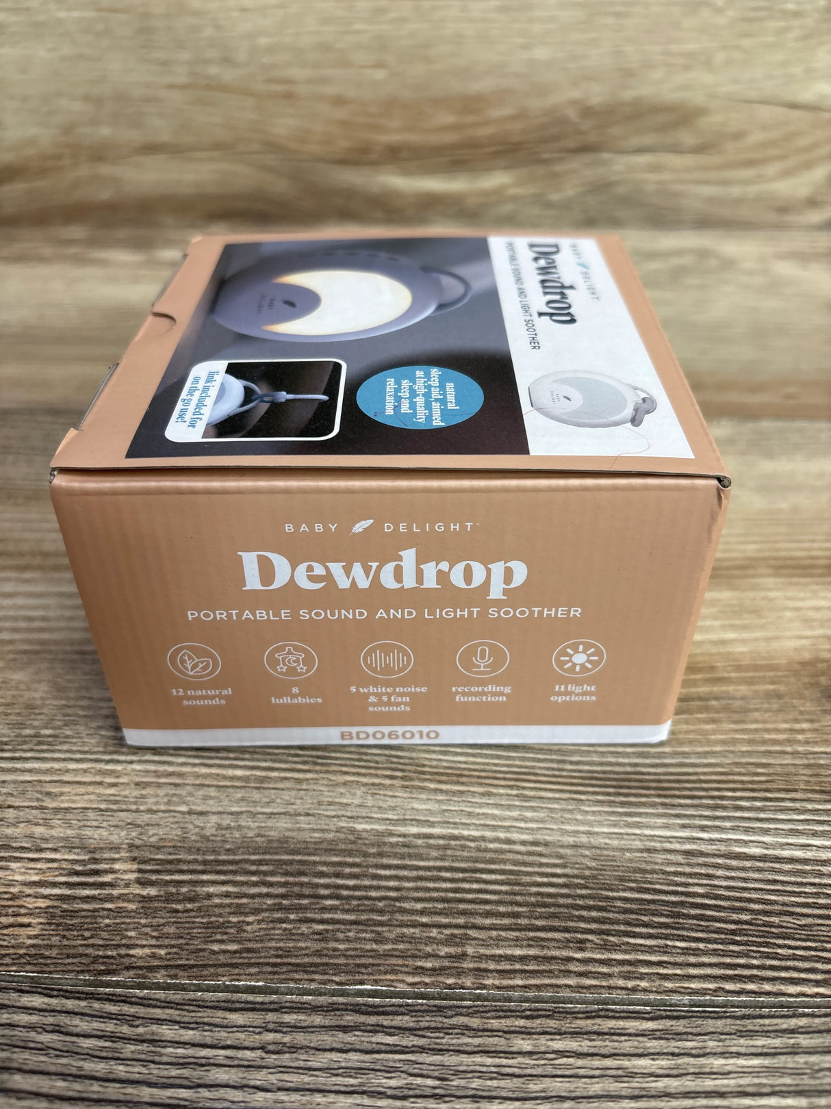 NEW Baby Delight Dewdrop Sound & Light Soother