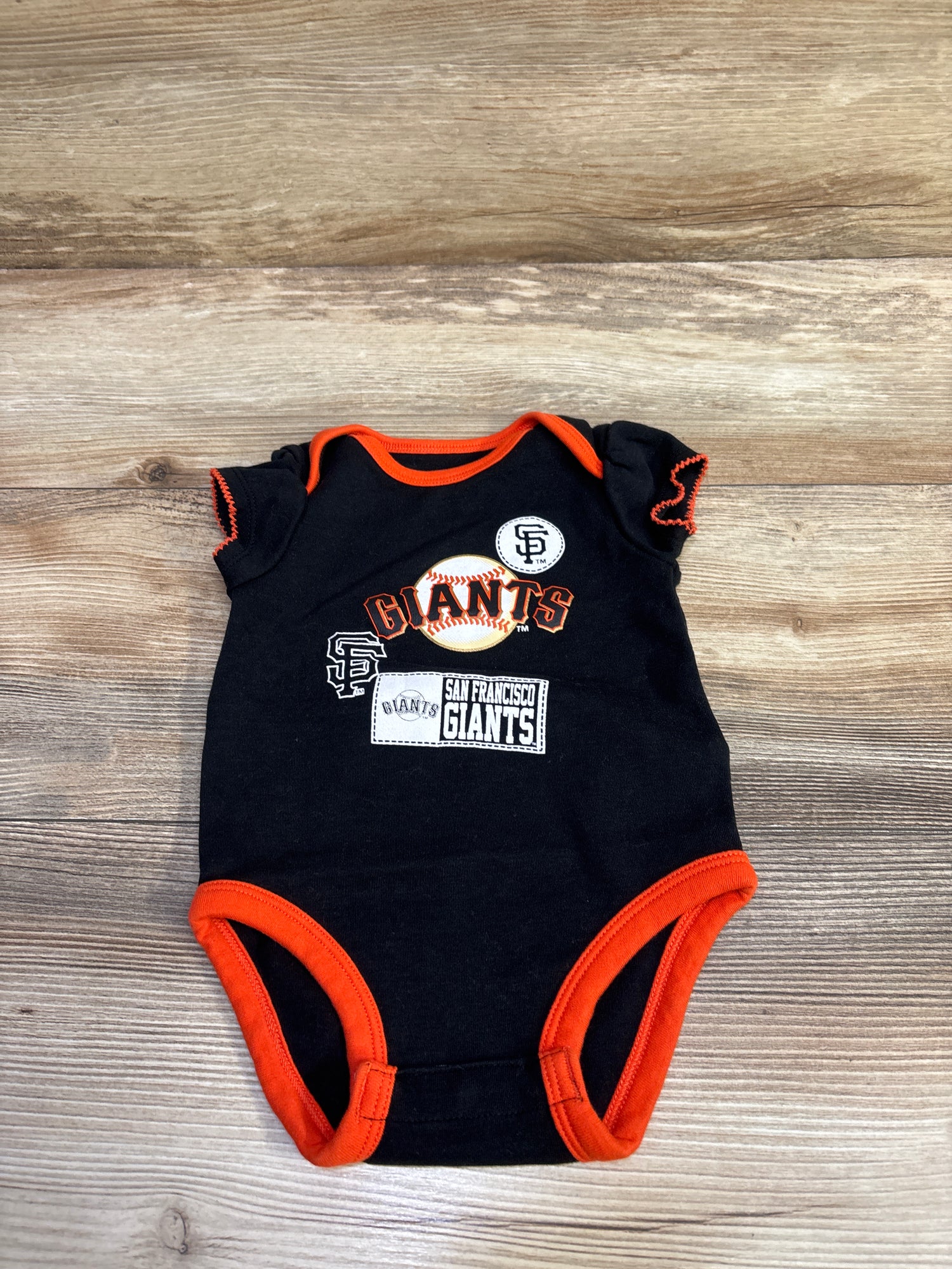 Genuine Merchandise San Francisco Giants Bodysuit Black sz 3/6m